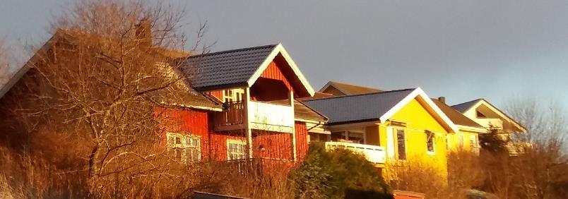 JULSBORG BELIGGENHET OG BESKRIVELSE Julsborg ligger på en bakketopp ved nordvestre hjørne av Eidsbotn, med adkomst fra Alstadhaugvegen.
