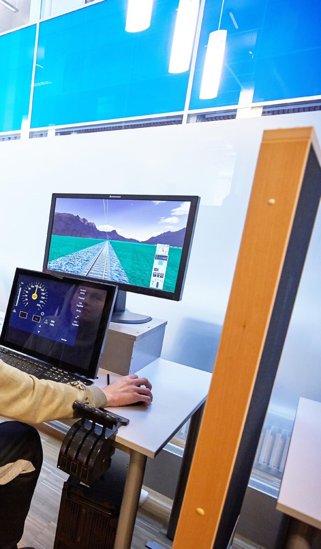 9 SIMULATORSENTERET Desk-simulatorer (ERTMS-simulatorer) ERTMS-simulatorer benyttes for å trene på spesifikke tema, hovedsakelig innen lokomotivførerutdanningen og signalfag.