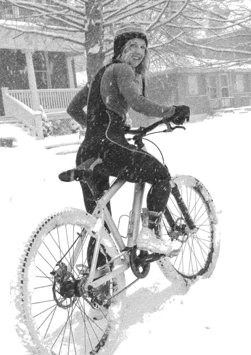 For å unngå kaos på veiene når snøen daler ned, er det viktig at sykkeltraseene holdes lett