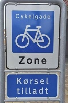 2.4 Sykkelgate med begrenset biltrafikk (trafikkmengde) Bakgrunn Flere forslagstillere etterspør en utvidelse av dagens sykkelgate.
