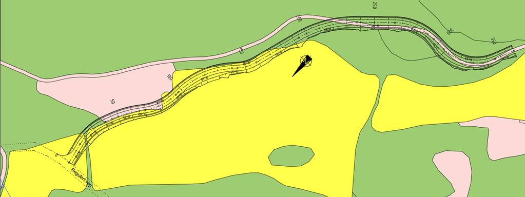 Figur 4 - Ny veggeometri for alternativ 1 med AR5-data som underlag. Gult areal er jordbruksareal, grønt areal er skog og annen fastmark, og beige er bebyggelse og samferdsel. 3.2.
