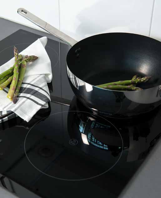 Kjøkkenfronter, håndtak og benkeplate JM Original-kjøkkenet har rene linjer og praktisk utførelse med laminat plate, slett kritthvit front og håndtak i rustfritt. 2.