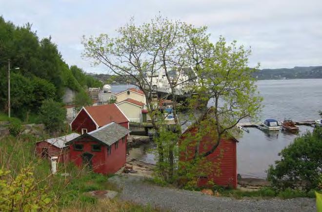 24 Bilete frå Bustadområde i Drotningsvik,