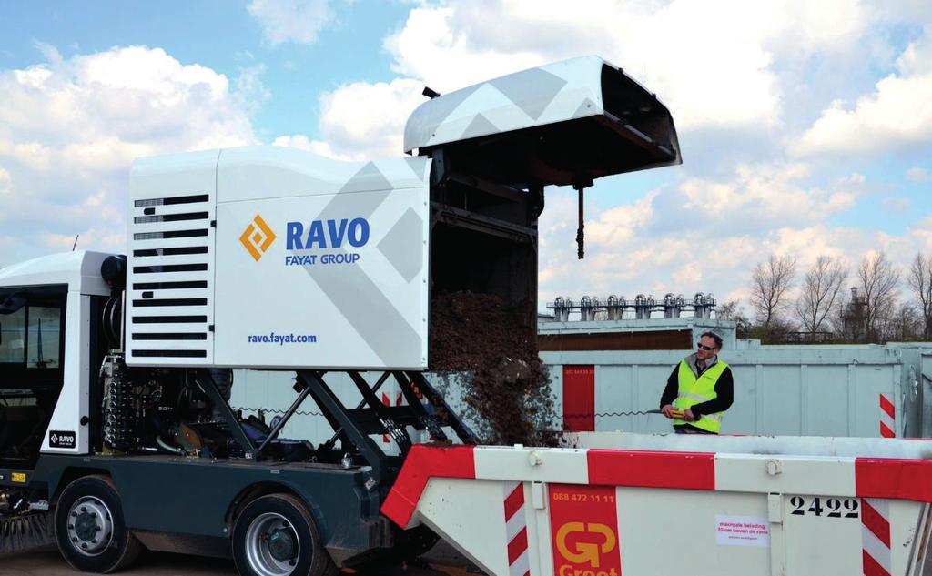 RAVO 5 iseries 3 BEHOLDERE To typer beholdere er tilgjengelige, den forannevnte tippbeholderen og dumpbeholderen.
