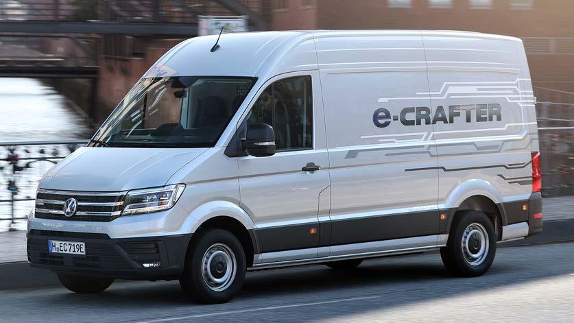 Volkswagen e-crafter 35 L3H3 3,5t Lading AC Type 2 32A 1-faslanding (7,2kW) DC CCS - 40 kw Rekkevidde : Batteristørrelse: Anslag praktisk bruk 80-100km.