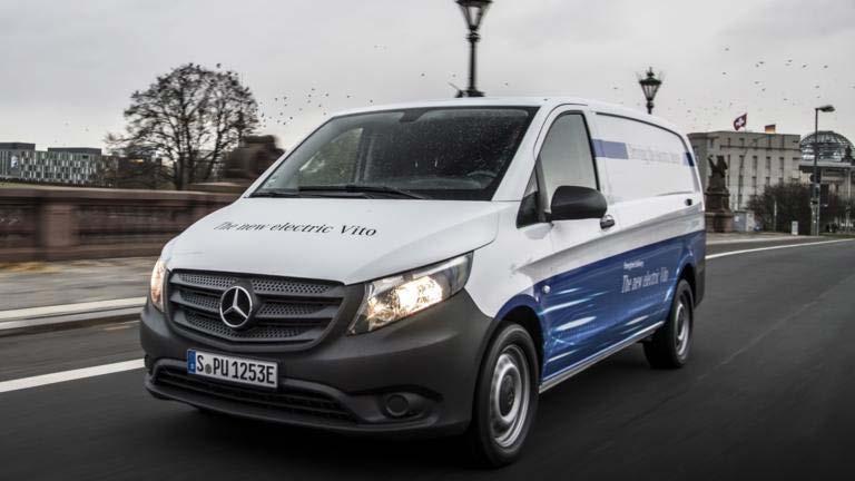 Mercedes-Benz evito Lading AC Type 2 32A 1-faslanding (7,2kW) DC Leveres ennå ikke med DC lading Rekkevidde : Anslag 90-140 km. (160km etter WLTP standarden) Batteristørrelse: 41,4 kwh Pris: Kr. 439.