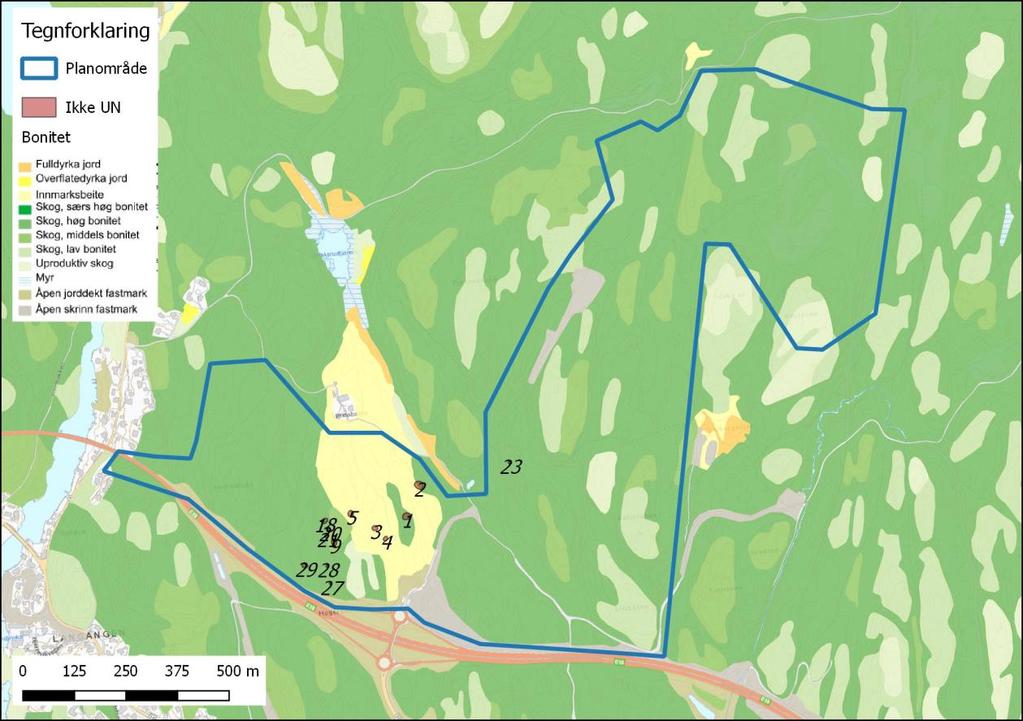 Figur 3: Kartet viser inndeling i arealtype etter AR5, samt et utvalg kartlagte eiker med habitatkvaliteter i form av hulheter, størrelse, råtedannelse etc.