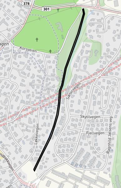 Det anses å ikke medføre spesiell risiko ved anleggelse av gangog sykkelveg i Strømsdalen. Tiltaket vil bedre trafikksikkerheten for syklende og gående.