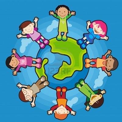 Gjennom deltakelse i sosial rollelek får barnet sosial, emosjonell og språklig stimulering og læring.