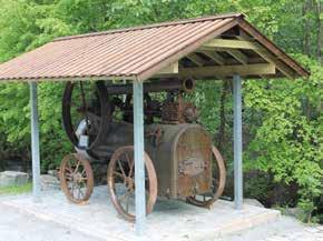 På Ljansbruket kom den første lokomobilen i år 1900 og ga arbeid til 20 mann. I 1901 kom neste sag som ga arbeid til 15 mann. Disse to sagene sto ved Langstrøm og i Hvervenbukta.
