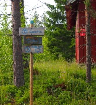 Kobljørnsrudsætra i vest og Deilet i sør. Ellers er det spredt bolig- og fritidsbebyggelse langs både vest- og østsida av planområdet i en 1,5 km omkrets.