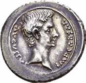 Antikke mynter Senatet ga ham en corona civica en eikeløvskrans for å ha reddet romerske liv. Han vant jo borgerkrigen, og reddet derfor utallige fra å dø i en lang krig.
