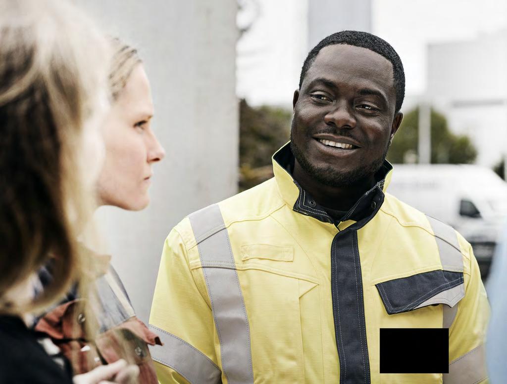 04 The Hydro Way 05 Vårt formål er å skape et mer livskraftig samfunn gjennom nyskapende og effektiv utvikling av naturressurser til løsninger og produkter.