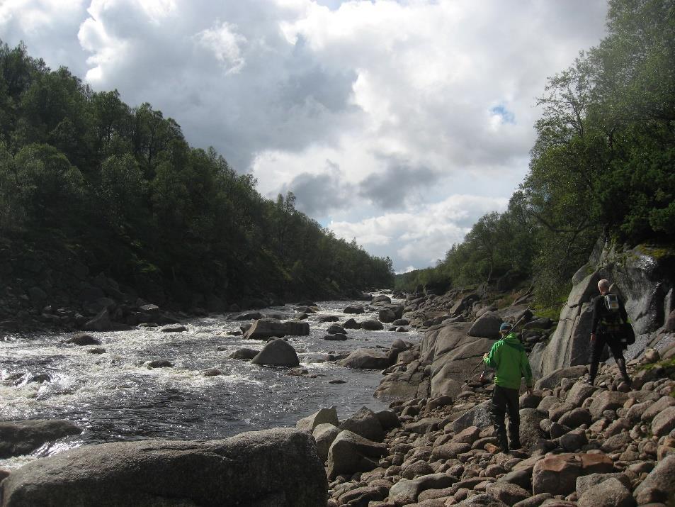 Vætingånæ er relativt strid og storsteinete i nedre deler. Foto: Trygve Hesthagen. 4.