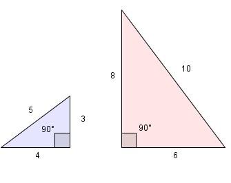 51) De to trekantene på figuren er formlike.