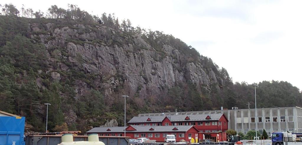 OPPDRAG Godviksvingene, skredfarevurdering OPPDRAGSNUMMER 26824001 OPPDRAGSLEDER Herbjørn P. Heggen OPPRETTET AV Herbjørn P.