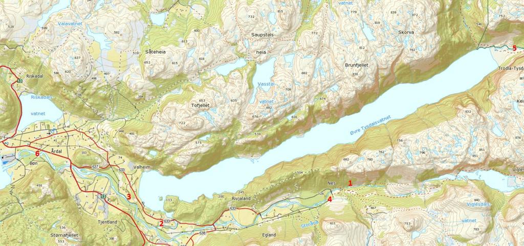 studere tilbakevandring av smolt ut fra behandling og utsettingssted. Fire grupper av smolt ble fettefinneklippet, og merket i nesebrusk med CWT (Coded Wire Tag).