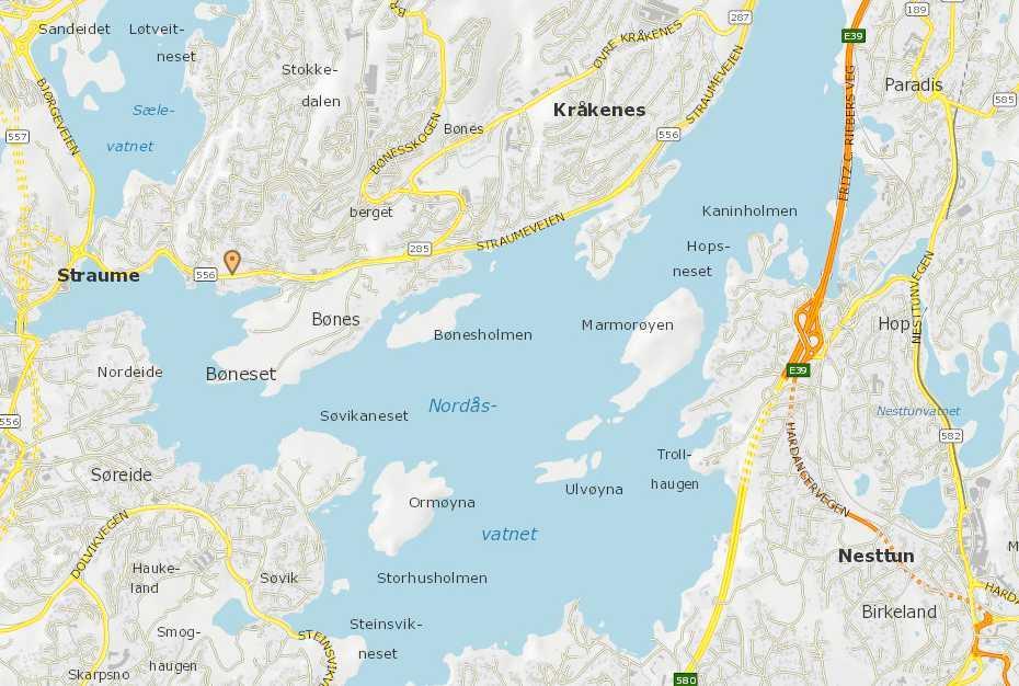 2 Innledning Sweco Norge AS har etter oppdrag fra tiltakshaver Knut Grevstad beregnet og vurdert utendørs veitrafikkstøynivå for et boligprosjekt i Torvdalsveien nr 1, Bergen kommune.