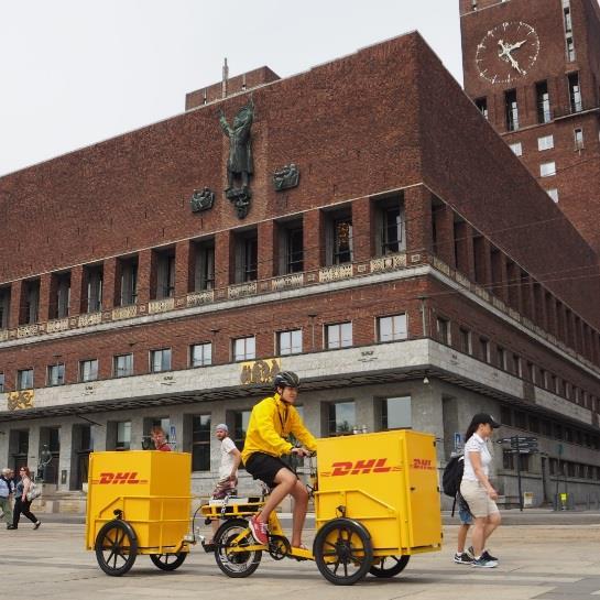 Gågaten stenger når butikkene åpner DHL s