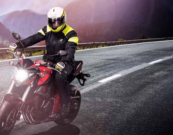 DEFENCE & COMFORT 2018 HIGH PERFORMANCE MOTORCYCLING OUTFITS AND ACCESSORIES THUND-R Jakker og Bukse Ny farge Farge: 999 Farge: 940 En innstegsmodell i