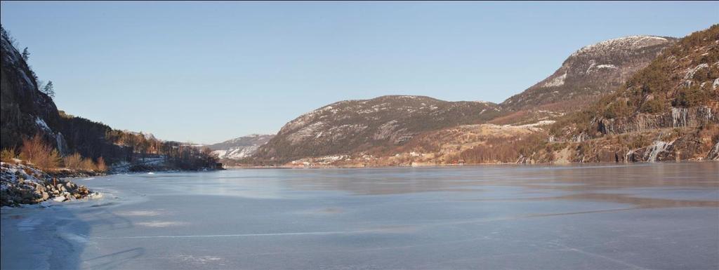 Ny 420 kv forbindelse Lyse Stølaheia 5.4.12. Botnefjorden I henhold til NRL tilhører hovedparten av landskapsområde 21.