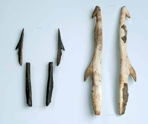 Harpuner av bein fra steinalderen som er funnet i