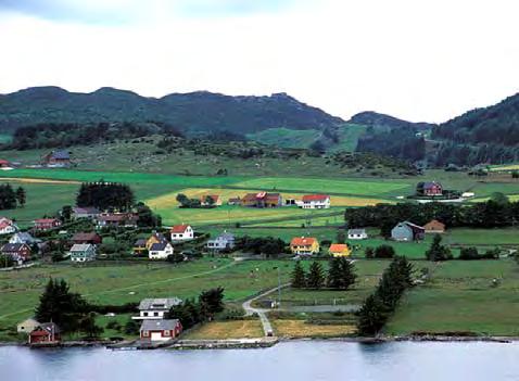 Regionen går fra Ryfylke i sør til Romsdalsfjorden i nord.