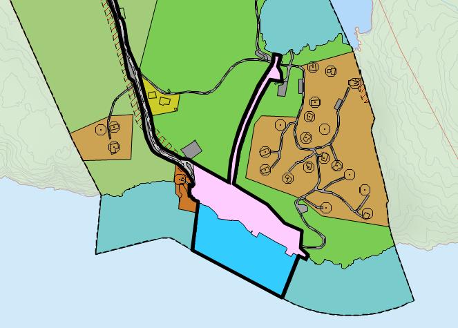 Figur 2. Plangrensen for det nye, utvidete anlegget på Vågafossen (godkjent detaljreguleringsplan av 17. april 2012). Rosa felt er akvakultur og lyseblått felt er ferdsel.