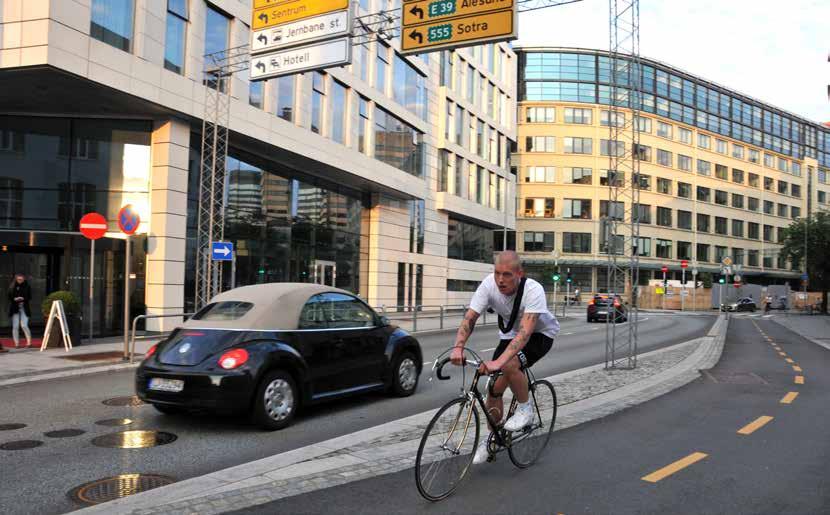 Vegsystemet Vegsystemet gjennom Bergensdalen og inn til Bergen sentrum fra nord og vest må i økende grad prioriteres for kollektivtrafikk og sykkel.