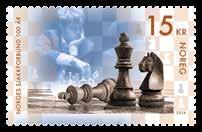 Nummer: NK 1890 Motiv: Magnus Carlsen og sjakkbrikker Gravyre: Arild Yttri Foto: Oli Scarff / Getty Images Verdi: Kr 15,00 Opplag: 500 000 frimerke Utg jeve i: Ark
