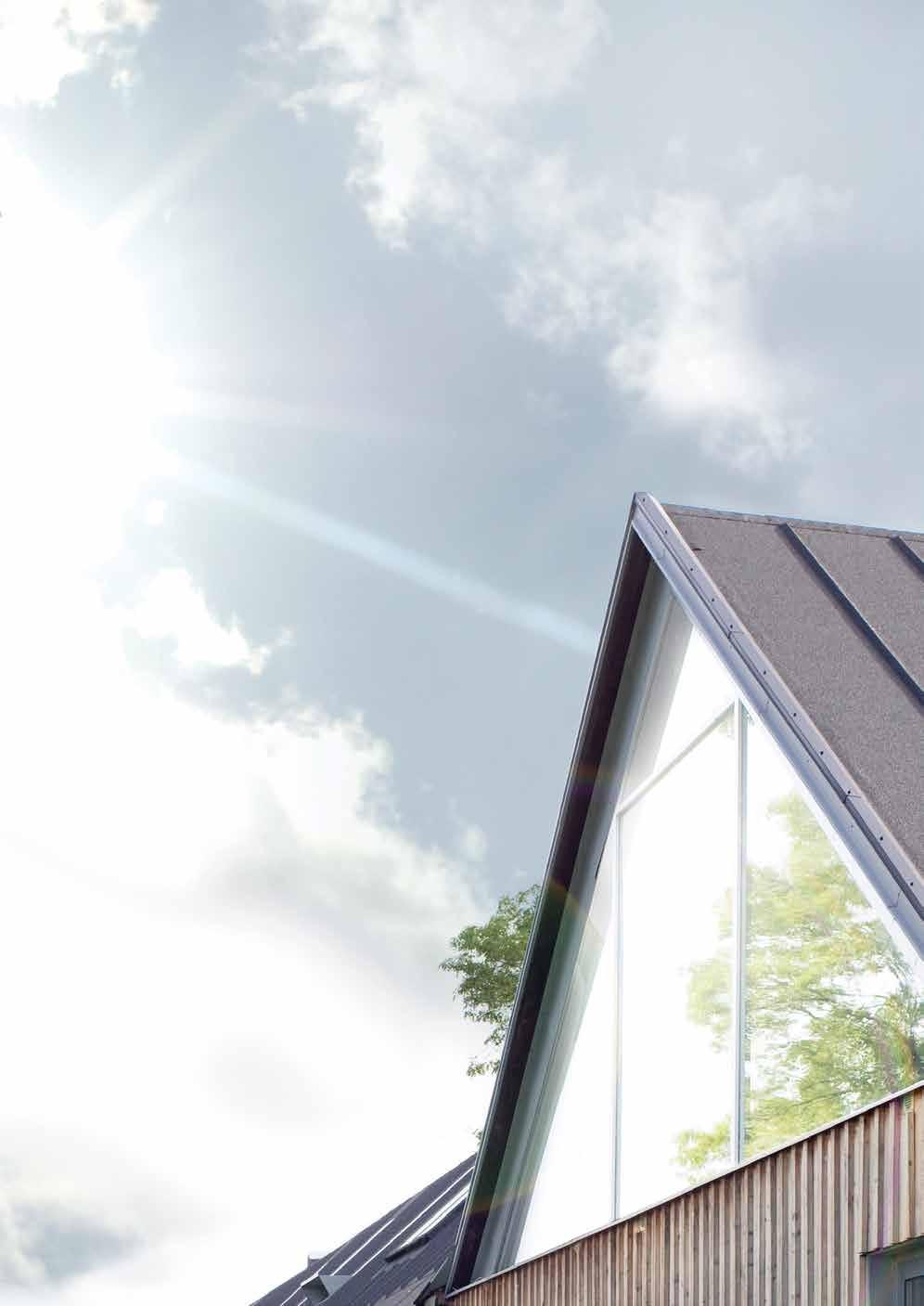 Festemateriell for NIBE solvarmepakker Solpanelene anbefales montert mot syd og med 35-60 graders vinkel, for best