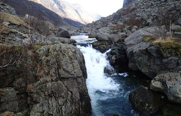 Det vil kreve flere til dels krevende tiltak i flere av fossene i