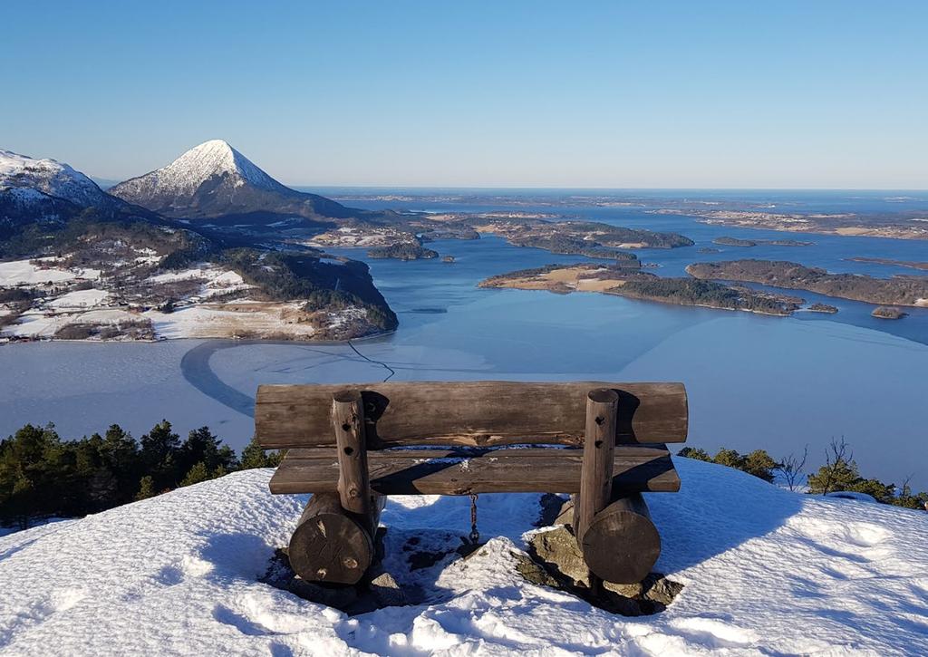 Bildetekst motiv Foto: Navnet på fotografen 29 30 31 Nyttårsdag 1.