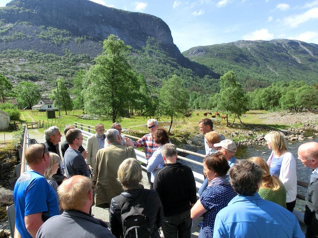 Revisjonen av Årdalselva og Stølsånå i Rogaland et langt lerret å bleke Mange