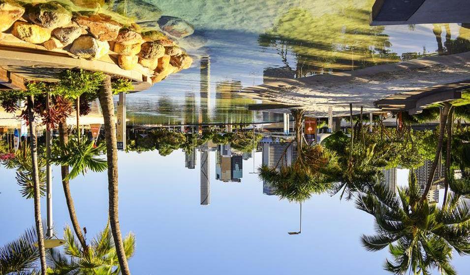 Besøk den menneskeskapte stranden på South Bank i Brisbane - Øyhopping i Australia Dag 5: Brisbane I dag kan dere for eksempel dra en tur på stranda hvis dere vil slappe av og nyte klimaet.