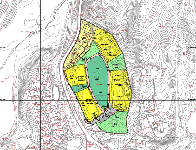 Det er vedtatt offentlig plan for oppgradering og trafikksikring av Totlandsvegen. Det har i planarbeidet vært forutsatt at Totlandsvegen måtte oppgraderes før foreliggende plan kan vedtas.