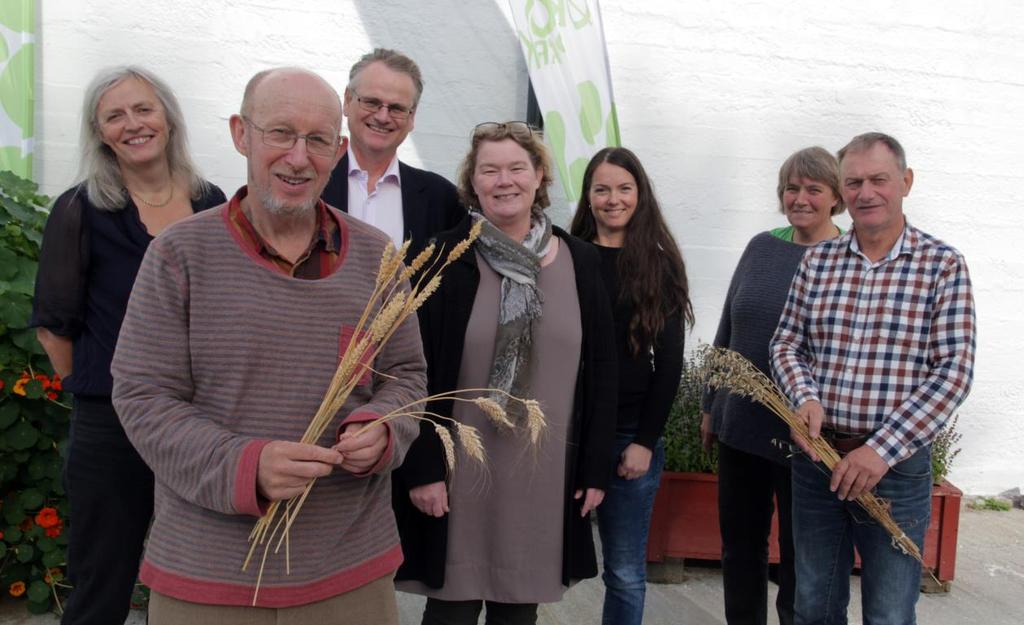 Forord Fylkesmannen i Møre og Romsdal har gitt støtte til å utrede muligheten for å utvikle en fungerende verdikjede fra lokale gardsbruk til bakeri.
