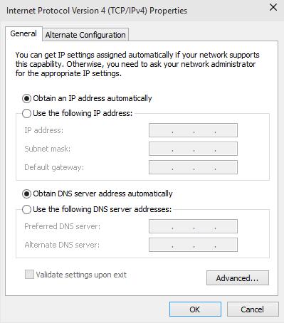 Markér Internet Protocol Version 4 (TCP/IPv4) og klikk knappen Properties. Innstillingene i dette vinduet bestemmer hvordan maskinen får IP-adresse og IP-konfigurasjon.