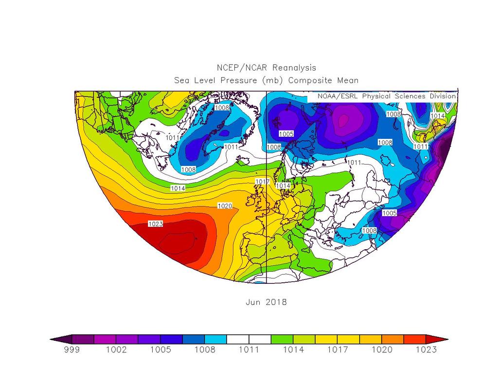 3.1 Langvarig høytrykk over Skandinavia a) b) c) d) Figur 3.1 Gjennomsnittlig lufttrykk ved havnivå (hpa) i a) mai, b) juni, c) juli og d) august.