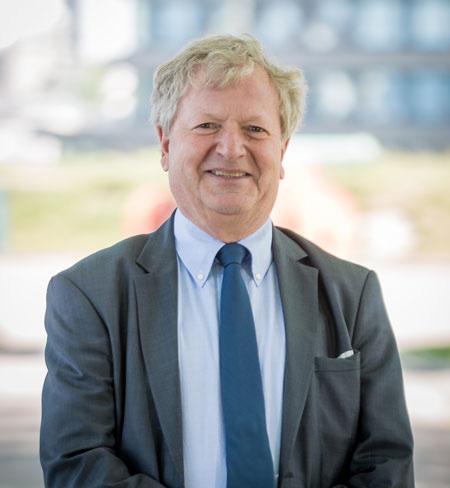 Wilhelmsen, Norske Skog og Oslo Børs. Han har mer enn 25 års erfaring fra finansmarkedene. Qvist begynte i selskapet i 2014.