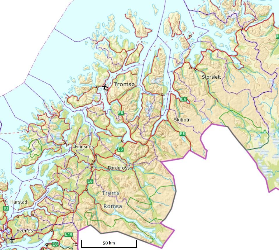 2 Situasjonsbeskrivelse 2.1 Geografi Kartet nedenfor viser en oversikt over Troms fylke. Lengst vest ligger de store øyene Hinnøya, Senja, Kvaløya og Ringvassøy.