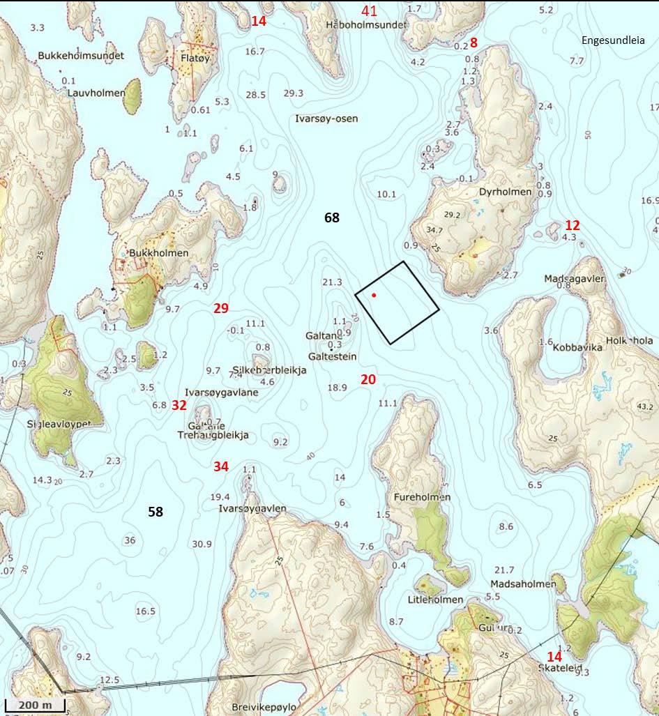 Ivarsøyosen er 68 m på det djupaste, nordvest for den planlagde lokaliteten, og alle forbindelsar med kringliggjande sjøområder er terskla (figur 3).