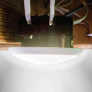 Energy efficient LED Flat Retrofit kit provides quick and easy installation with no can required. Durable powdercoated diecast trim with enclosed J-box is attached with a water-tight connection.