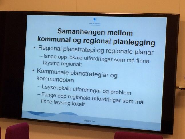 7. februar hadde fylkesrådet foreldre sitt møte i Førde, der Annlaug Kjelstad var og informerte om planarbeidet i fylkeskommunen.
