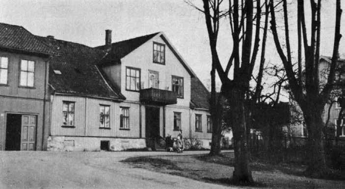 Her ser vi Bonsakgården hvor Petra og Johan August Bonsak bodde og drev bevertningsvirksomhet.