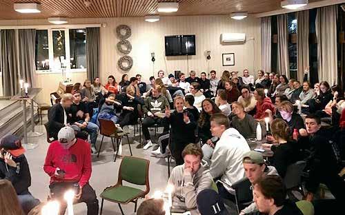 Her fikk vi både fortelle litt om hva som har skjedd på Molde fhs. det siste året og elevene fikk trekke fram kjekke ting og opplevelser fra året på Molde fhs.