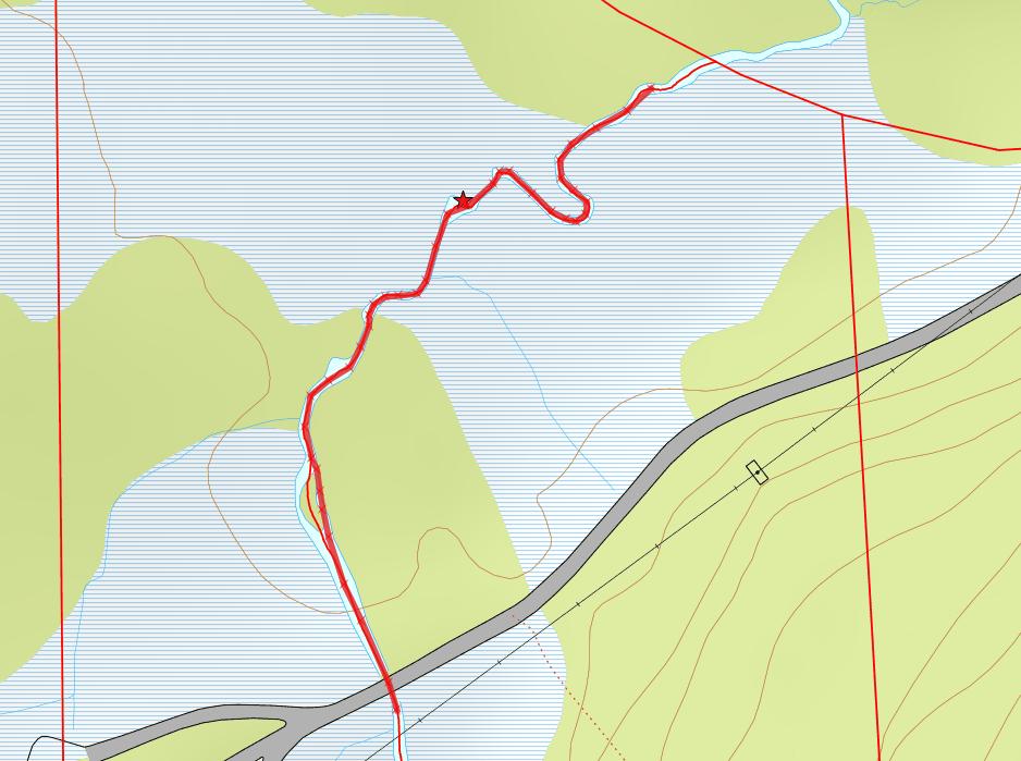 Lengden på Mjovassbekken er på ca. 1,8 km etter beregninger i Qgis. Stasjon 1 er i den nedre før passering av grusveien og et brattere parti med stryk i bekken. Stasjon 2-4 er i den øvre delen.