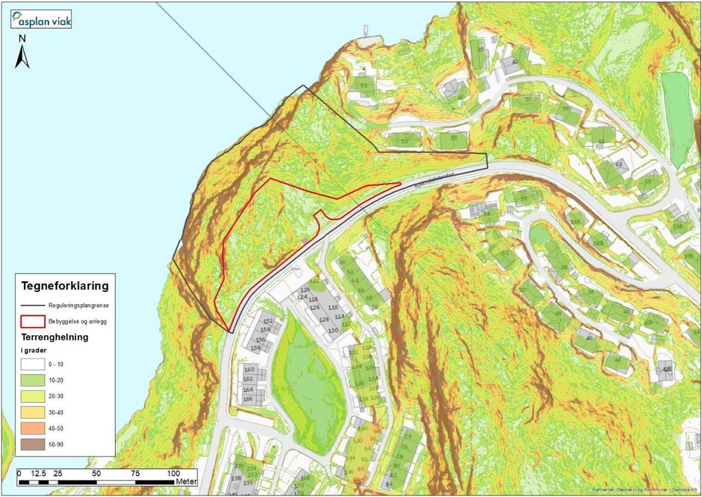 2. OMRÅDEBESKRIVELSE Delplanområdet ligger på et mindre høydedrag nord for vegen Bjørndalsbrotet, og ca. 200 meter nord for Hetlevikstraumen. 2.1.