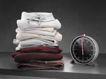 DAMP RASKT, SKÅNSOMT OG MINDRE STRYKING ProSteam -teknikk Opptil 30 prosent mindre krøller og rask oppfrisking av klærne.