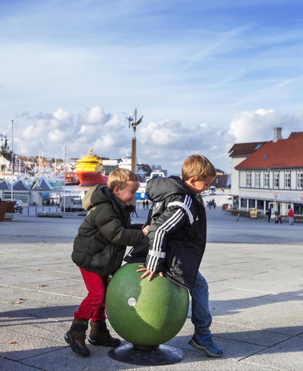 Mobilisering Vi har mot til å omstille oss og evne til å møte framtidens utfordringer. og åpenheten har gjort oss dyktige til omstilling.